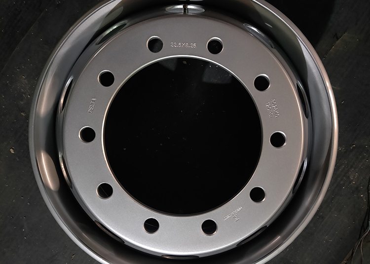 8.25X22.5 14X6 parallel round air holes